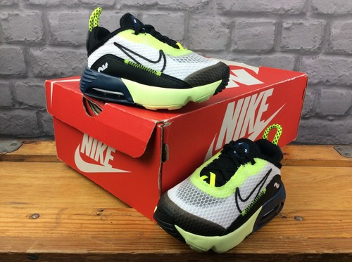 nike fluorescent trainers