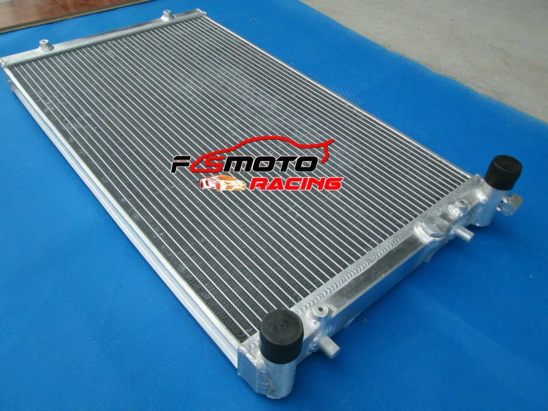 Radiador de aluminio para Volkswagen Golf Turbo MK4 1999-2005 doble paso 04 03 Foto 3 de 4