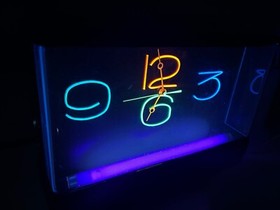 vtg 1988 Gemini Display Nuon neon CLOCK retro blacklight 1980s lamp man cave bar