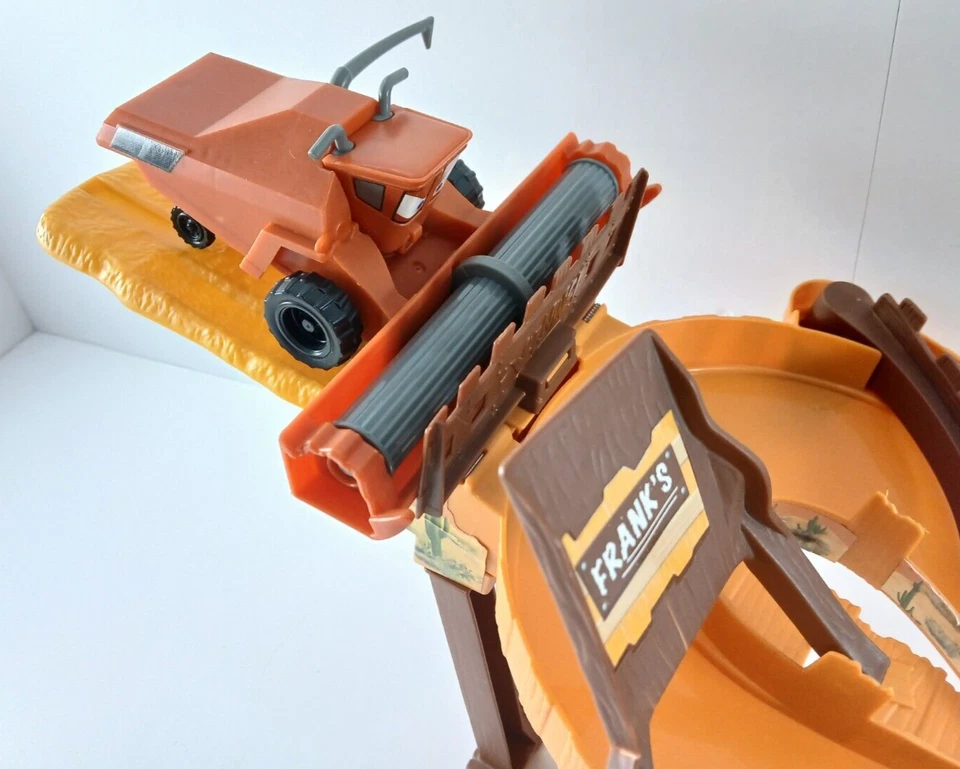 Disney Pixar Cars ESCAPE FROM FRANK Racing Track Juego Juguete 2014 MATTEL ¡Limpio! Foto 3 de 4