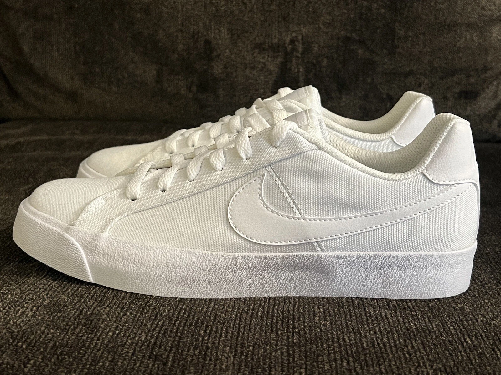Nike Court Royale AC Canvas CD5405 101 scarpe da donna colore bianco taglia 9
