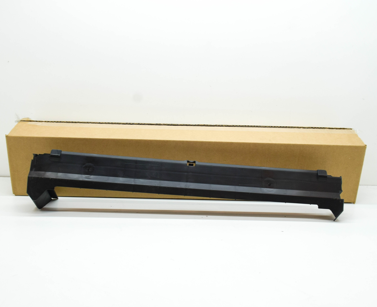 茈ページ　即購入NG NEW BMW X5 G05 UPPER RADIATOR TOP COVER 17118589086 NEE ORIGINAL