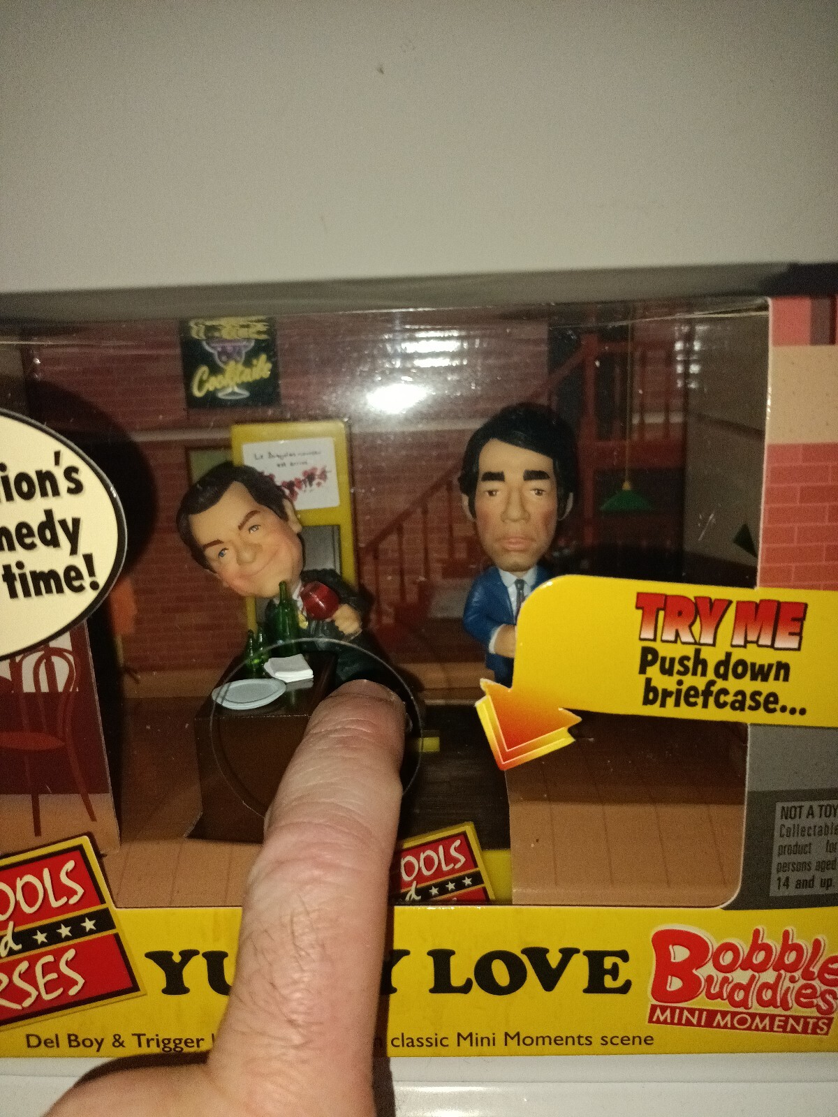 Yuppy Love Only Fools And Horses New Bobble Buddies Del Boy Bar