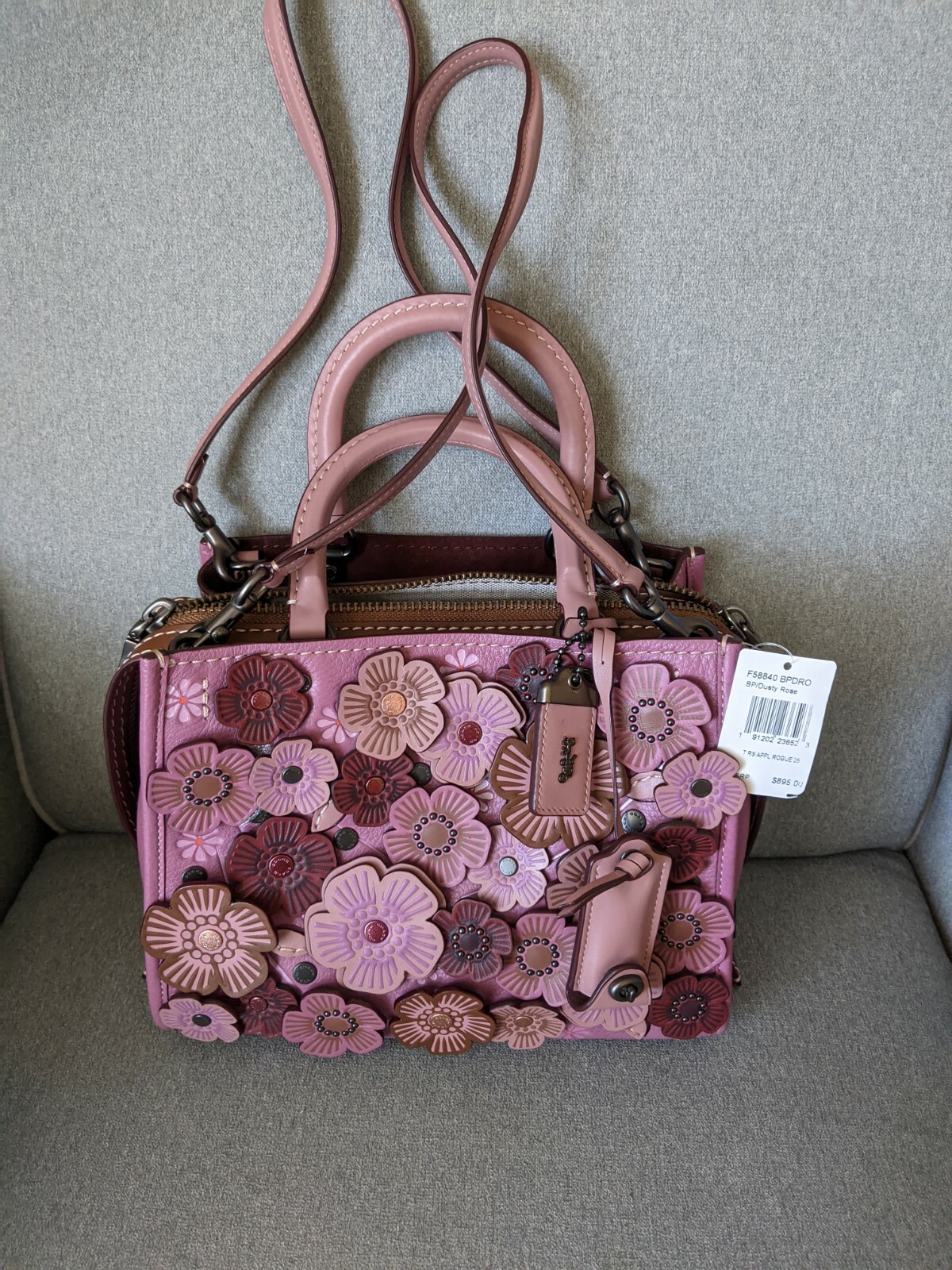 rogue 25 with tea rose