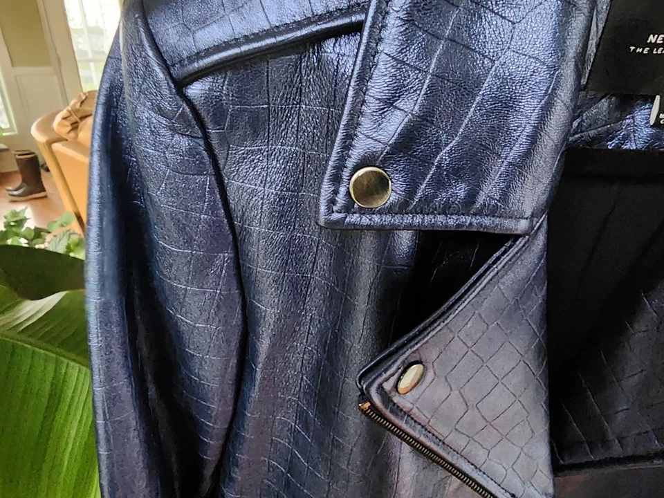 Chaqueta Neiman Marcus de cuero azul Styles para mujer talla M Foto 4 de 4