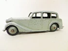 DINKY 40b/151 'TRIUMPH 1800 SALOON' GREY. ORIGINAL. VINTAGE. GOOD.