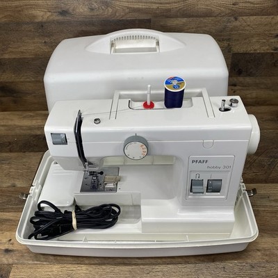 Vintage PFAFF Hobby 301 Sewing Machine with Hard Carrying Case & Pedal