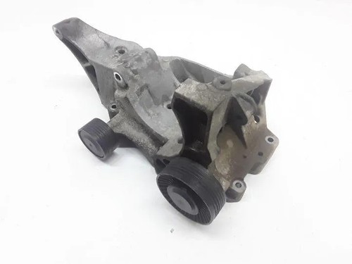 BMW 1 E87 Generatorhalterung 7802639 2.00 Diesel 130kw 2008 20561346