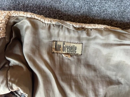 "Rue Grenelle" 1980 vintage wool men vest medium, 3 pockets, breast with zepper image 8