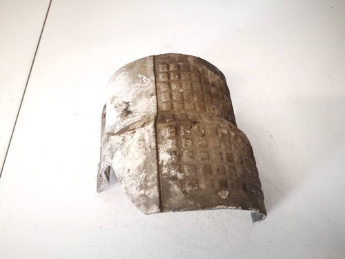 Hitzeschutz Antriebswelle Vorne Rechts  Volkswagen Passat DE2022934-64