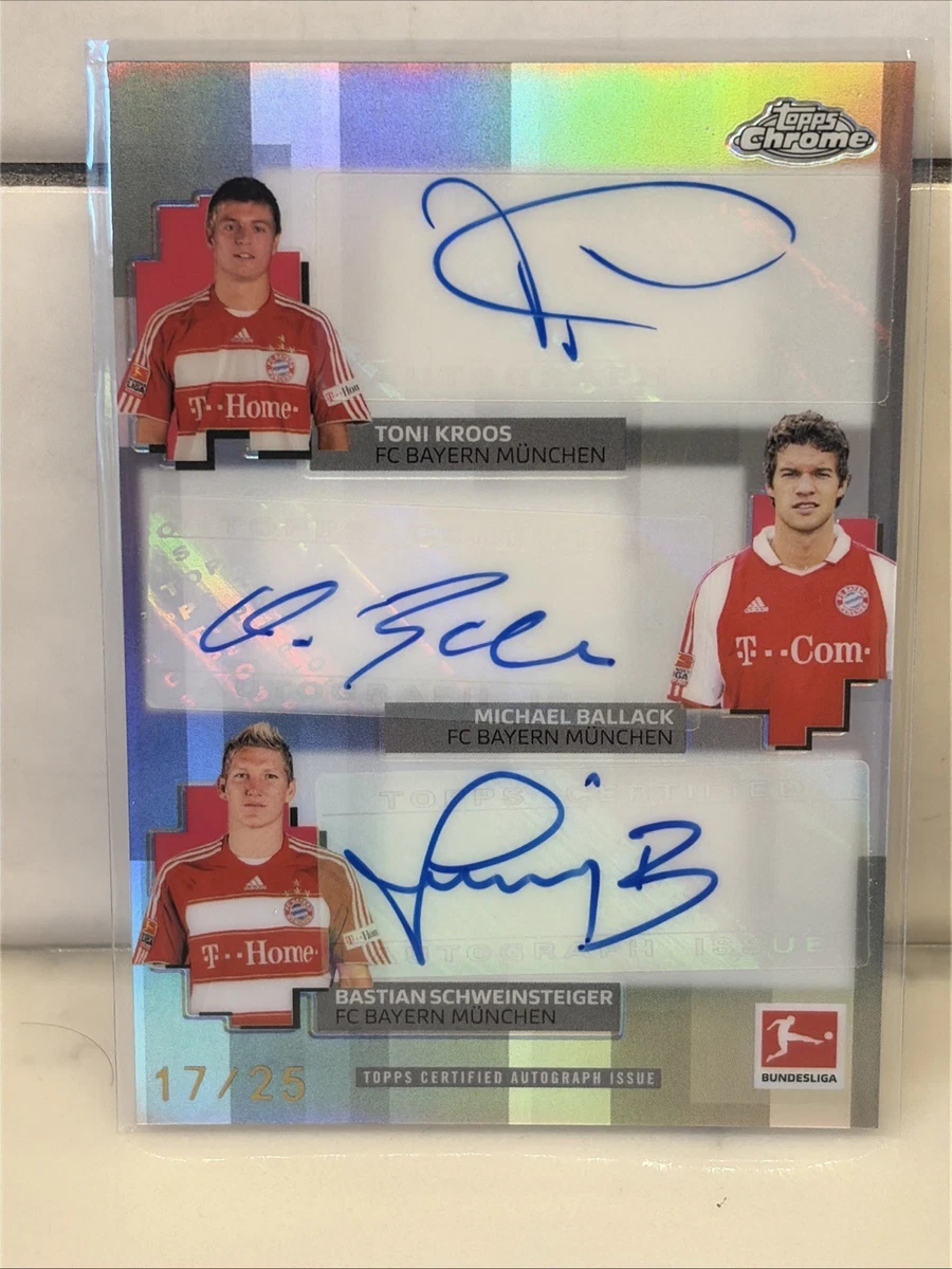 Soccer Bayern Munich Autographed Sports Trading Cards