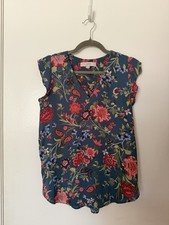 Floral top for women