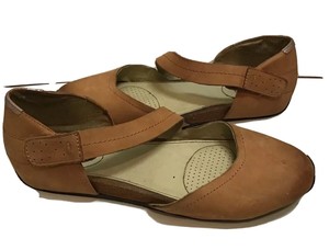 camel mary jane shoes