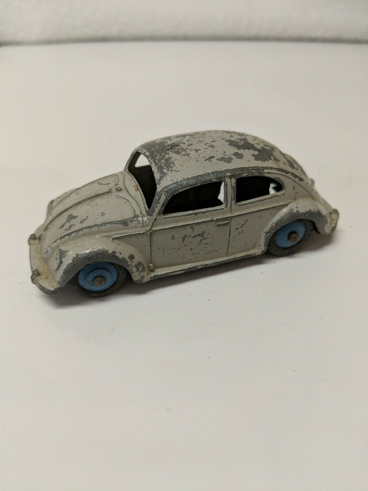 Dinky Toys 181 Volkswagen Gray Made in England Meccano 3 9/16"
