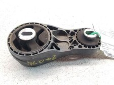 09-17 GMC Acadia Enclave Traverse OEM Rear Driver Engine Mount 25840450  