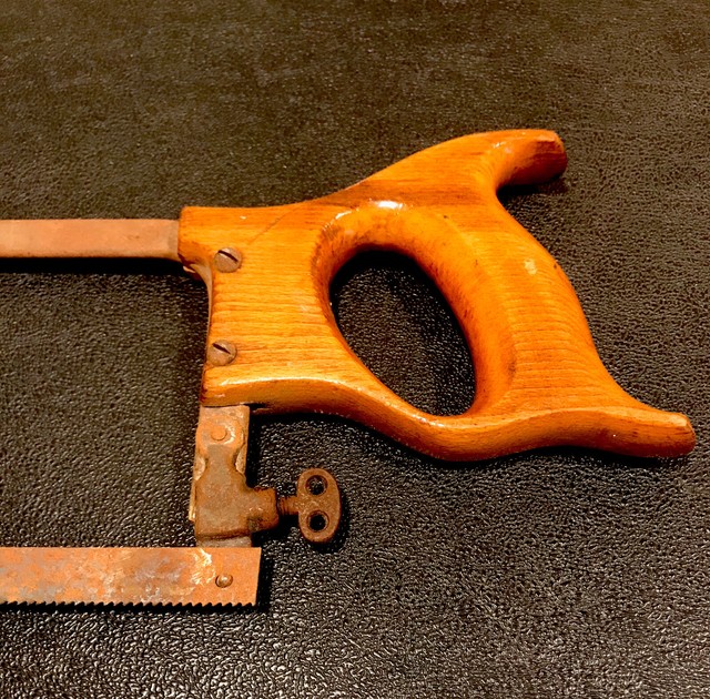 Rare Antique Hand Tool Hacksaw Wood Handle w/ Unique Key Style 14