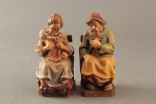 Albert Comploj Tiroler Kunsthandwerk Tirolese 2 figuren Mann und Frau sitzend