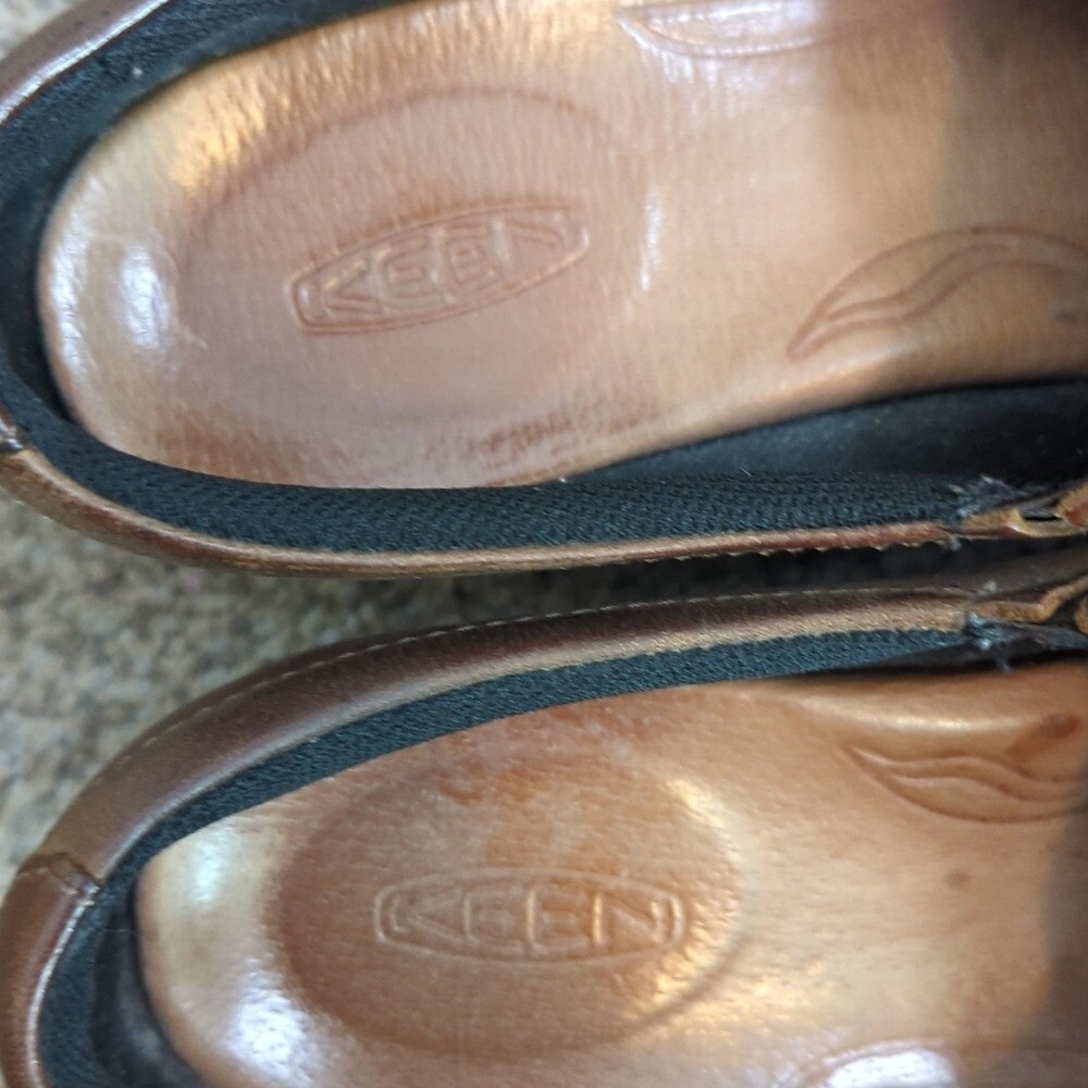 Scarpe slip on Keen da donna in pelle marrone comode taglia 8