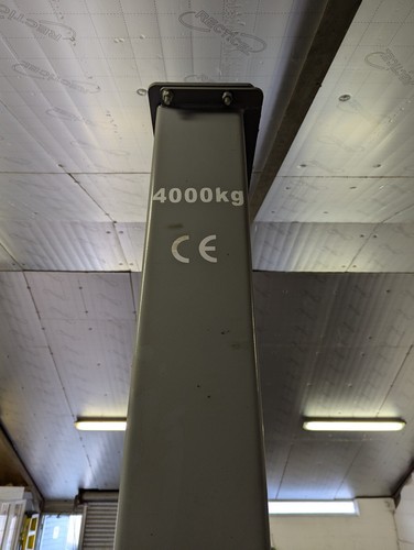 2 post car lift 240v - Picture 19 of 20