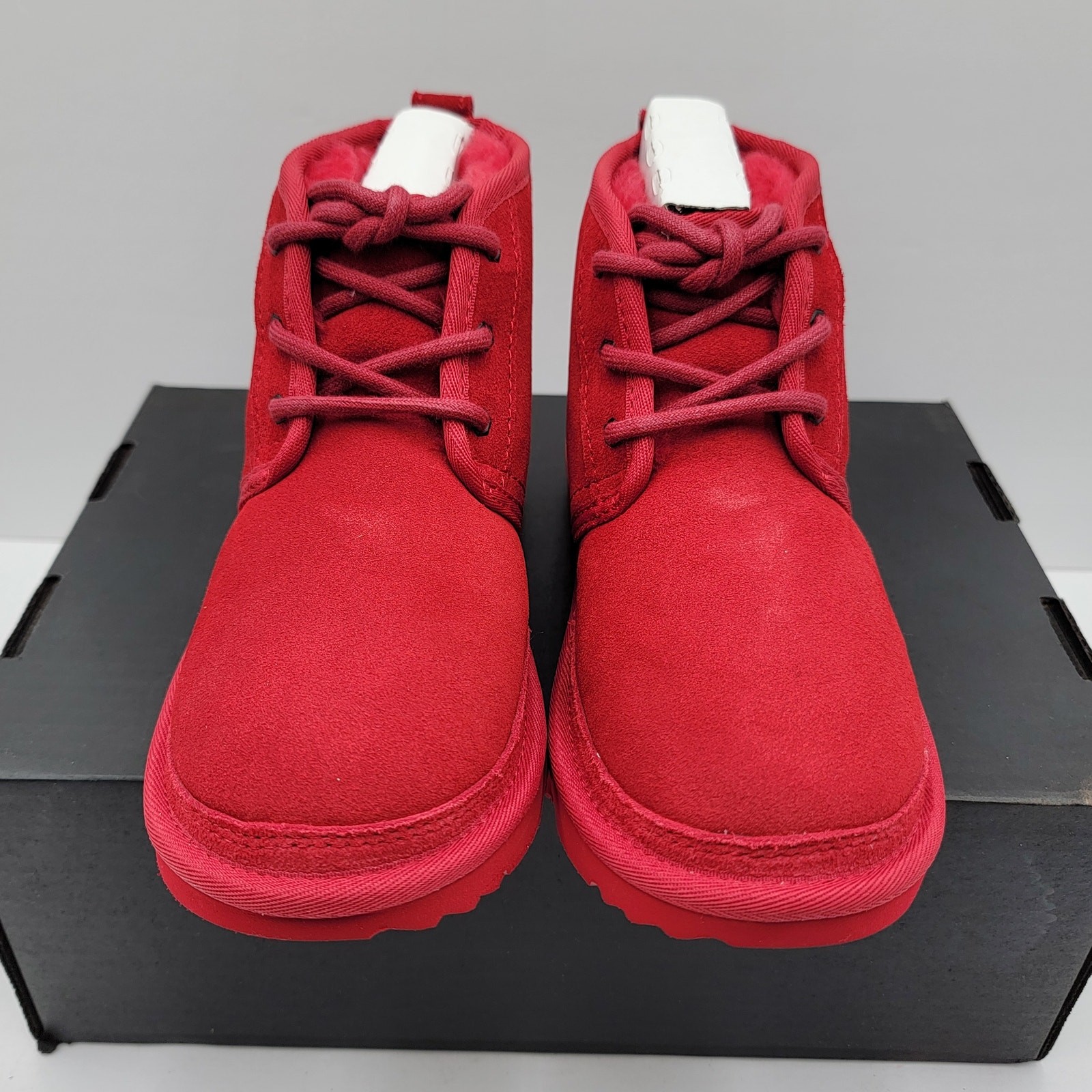 Uggs Neumel II Boot Kids 'Samba Red' - Size 3 - New in Box image 3