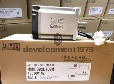 1PC NEW   MHMF092L1U2M Servo Motor *tn