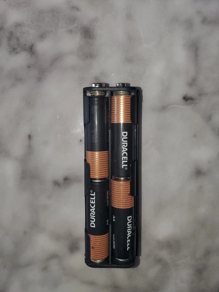 Bandeja de cargador de baterías NiMH serie M18 M26 con 8 baterías Foto 3 de 4