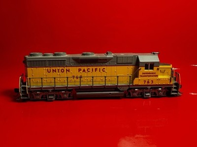 Kato Lokomotive  Union Pacific 763 H0 1:87 läuft geprüft