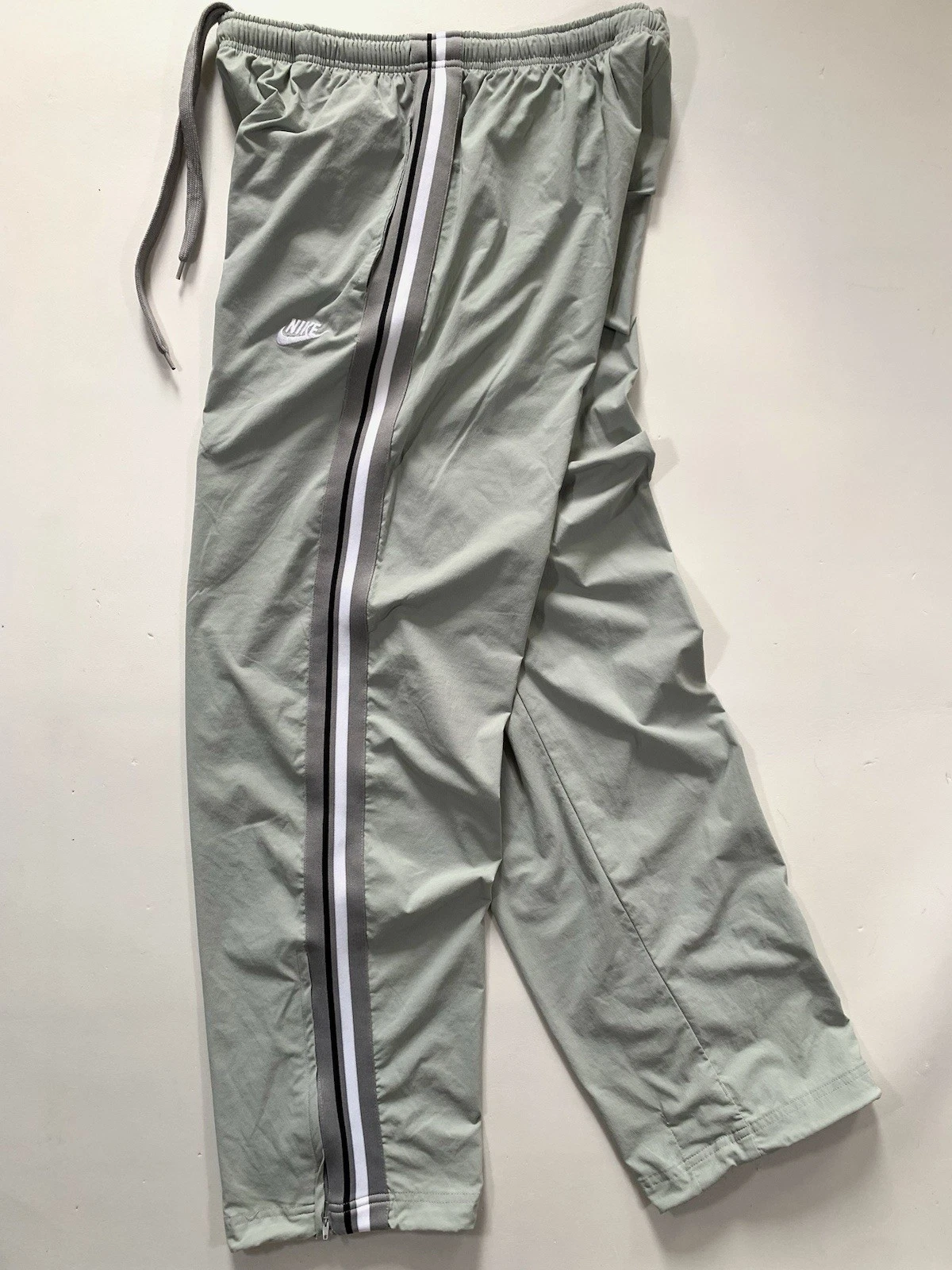 Vintage Nike Y2K Nylon Trackpants