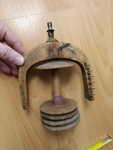 ANTIQUE VINTAGE OLD HANDMADE SPINNING WHEEL SPOOL FLYER#9