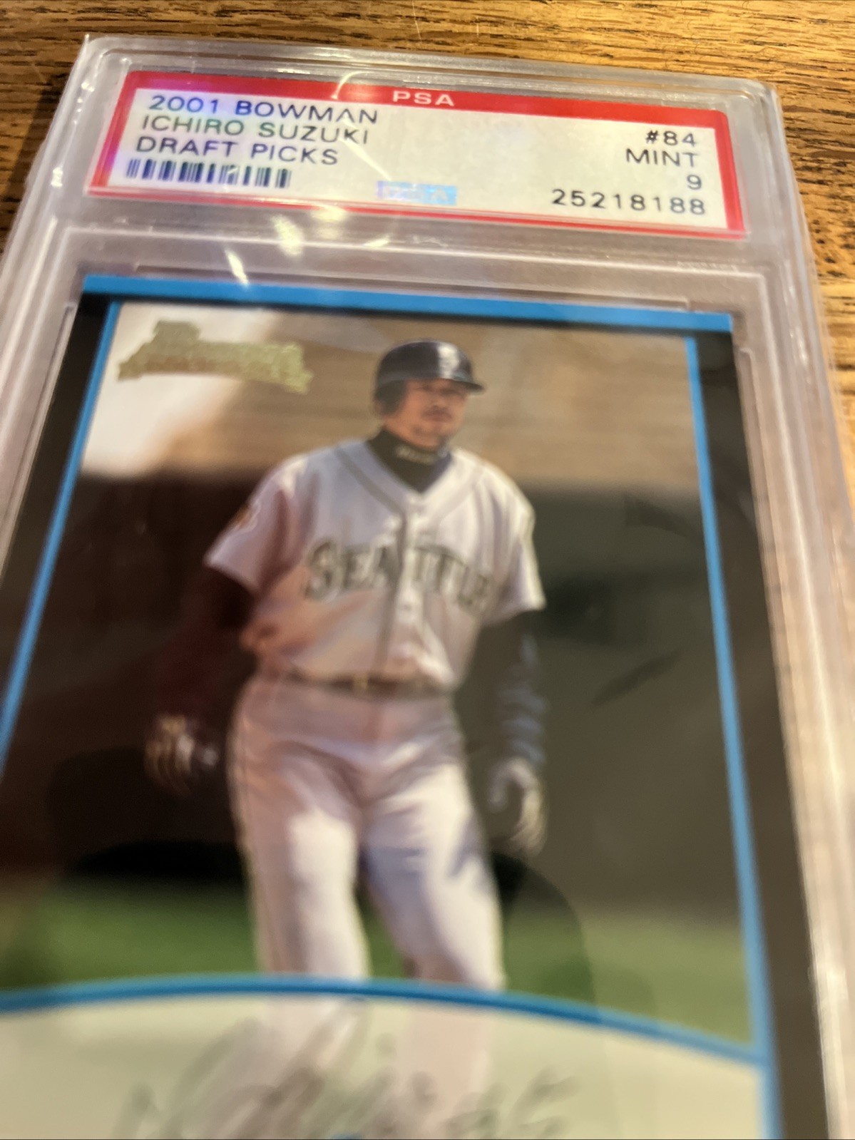 2001 Bowman Draft Picks Ichiro Suzuki #BDP84 PSA 9 Mint view 5