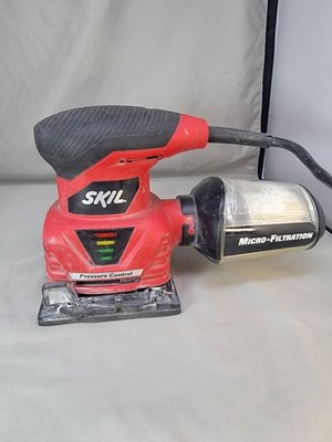 #ad SKIL 7292 02 2.0 Amp 1 4 Sheet Palm Sander w Pressure Control Red Tested Working $17.99
