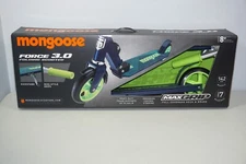 Mongoose Force 3.0 Max Grip  Folding Kick Scooter Blue & Green 142mm New in Box
