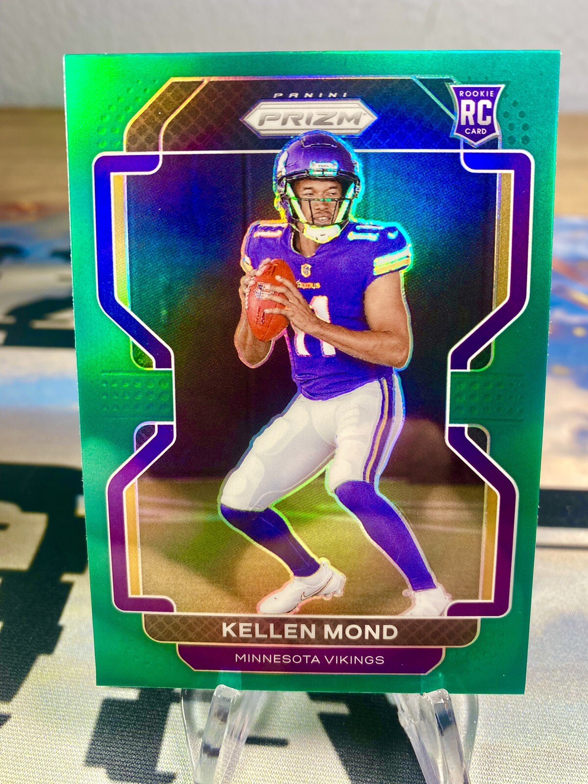 2021 Kellen Mond Panini Prizm Green Prizm Rookie Card #351