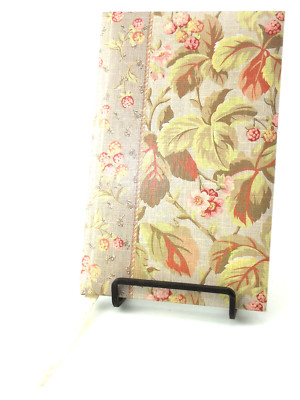 C. R. Gibson Lillian August Collection Lined Journal with Padded Cover **READ**