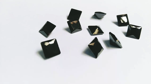Cubic Zirconia AAA quality Square Black Color CZ Loose Stones (3mm - 10mm) - Video 1 of 1