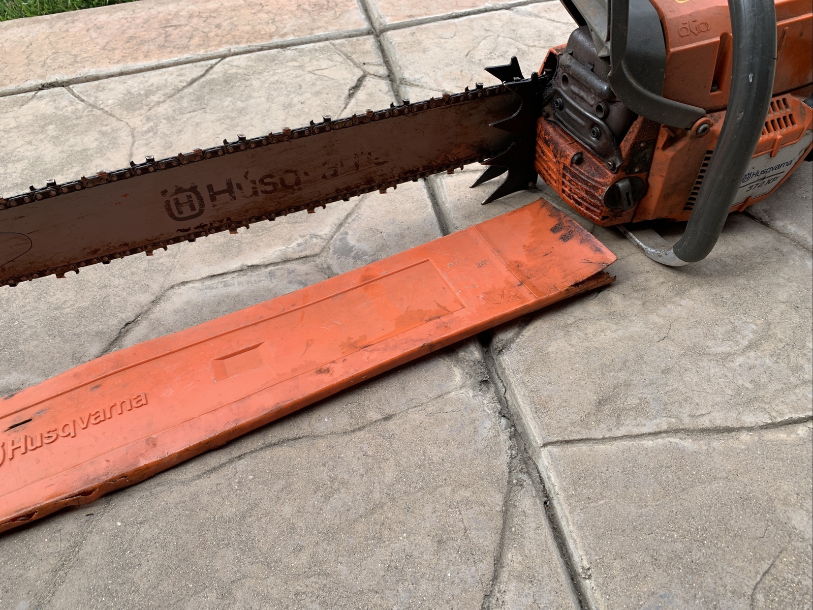 Husqvarna 372 XP Chainsaw 24 Inch Bar Works Good 24761037471 eBay