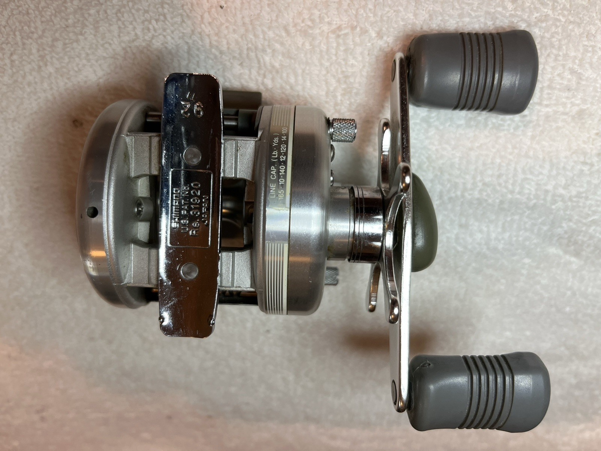 Vintage 1992 Shimano Silver Calcutta 100 Baitcasting Fishing Reel