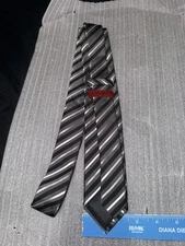 $55 Alfani Men's Gray Stripped Polyester Tie Classic Skinny Slim Necktie