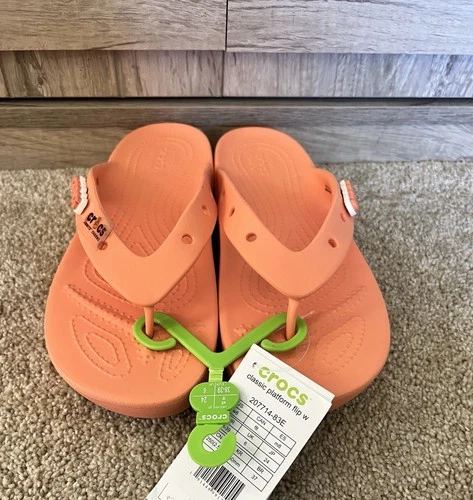 Crocs Womens Classic Platform Flip Flop Size 8 PAPAYA 207714-83E