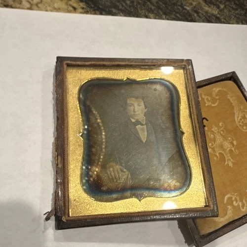 Daguerreotype Portrait of Man by Mrs. Laughlin, Union Case, 1852, 3x3 in