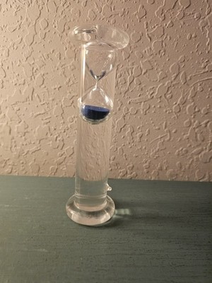 Vintage Newton Gravity Suspended 5 Minute SandTimer W/Blue Sand-Very Good