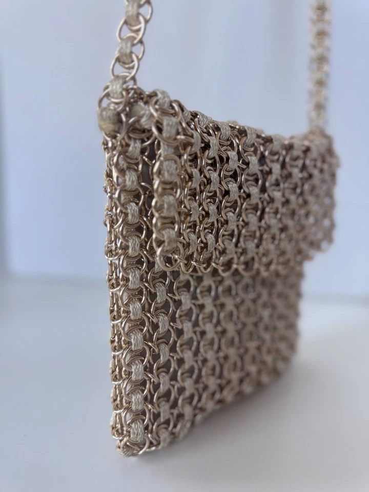 Cartera de cota de malla vintage años 60 Paco Rabanne para Walborg anillo de metal dorado Foto 4 de 4