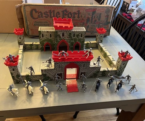 Louis Marx Prince Valiant Medieval Castle w/19 figures, 6 horses, & box 1950s