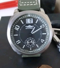 Balmer Mens Swiss Watch 14145 Green Leather preowned in Great Condition not worn