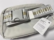 NEW Everywhere Belt Bag 1L – Crossbody Fanny Pack Gift