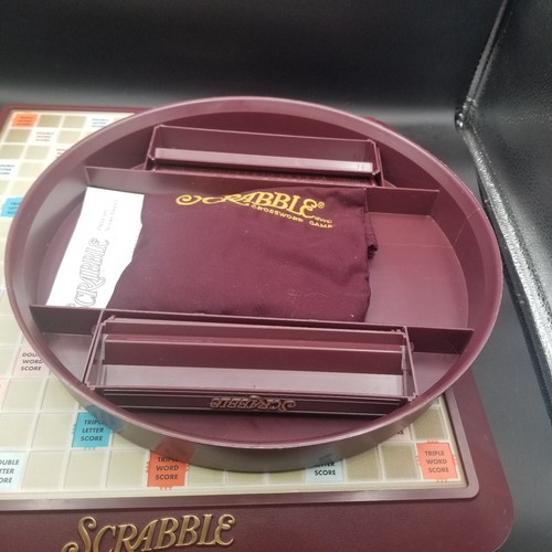 Scrabble Deluxe Turntable Edition Game 2001 Parker Brothers, 98/100 tiles - Picture 11 of 12