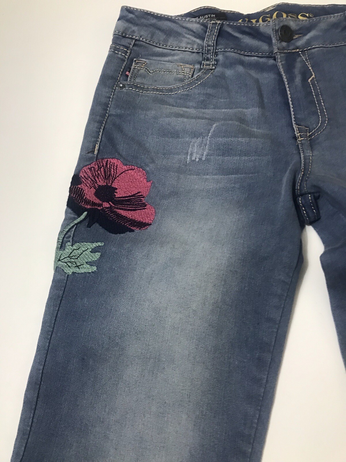 NWT Vigoss Girl's Stretch Floral Embroidered Blue Denim Jeans Sz 16 / 26x30 $36