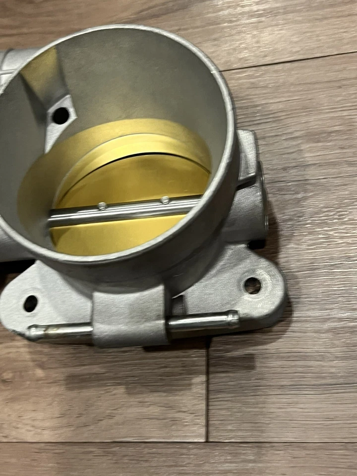 Chevrolet Silverado 1500 2003 5,3 L carrocería del acelerador OEM PN 12629992 Foto 2 de 3