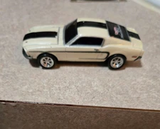 Hot Wheels Motor City Classics 1968 ‘68 Ford Mustang White w/ Real Riders