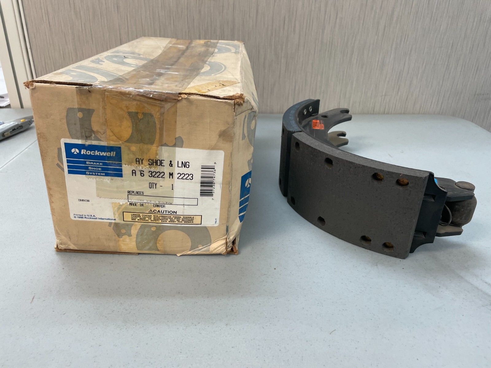 A6 3222M2223 BRAKE SHOE ASSY, MERITOR, NSN 2530014961898, 5HD138